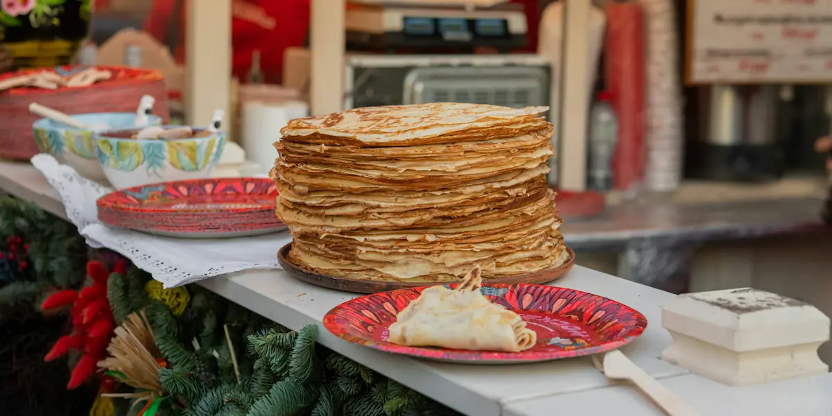 Блины, чучело и масленичные гулянья